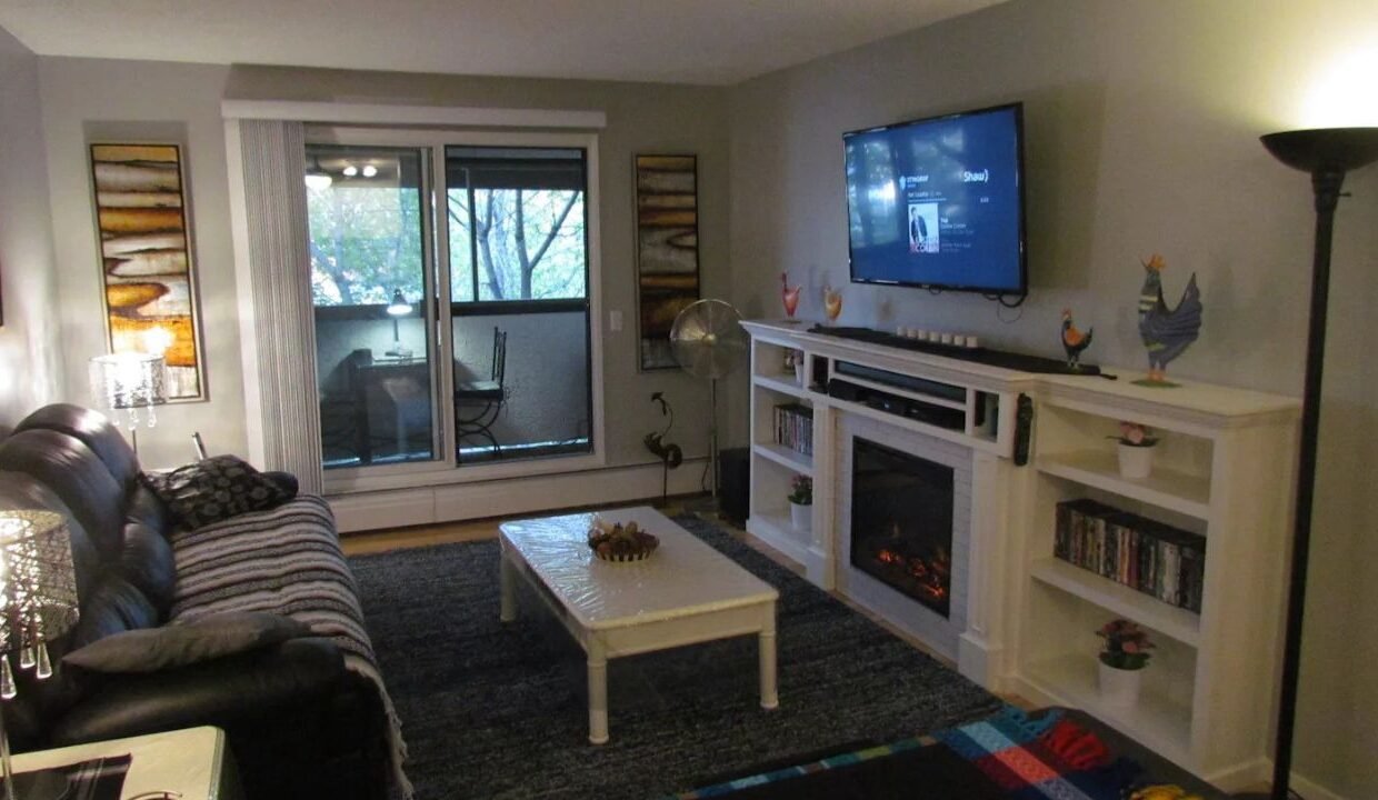 xr:d:DAFIsmKu8H8:93,j:32762059250,t:22081218