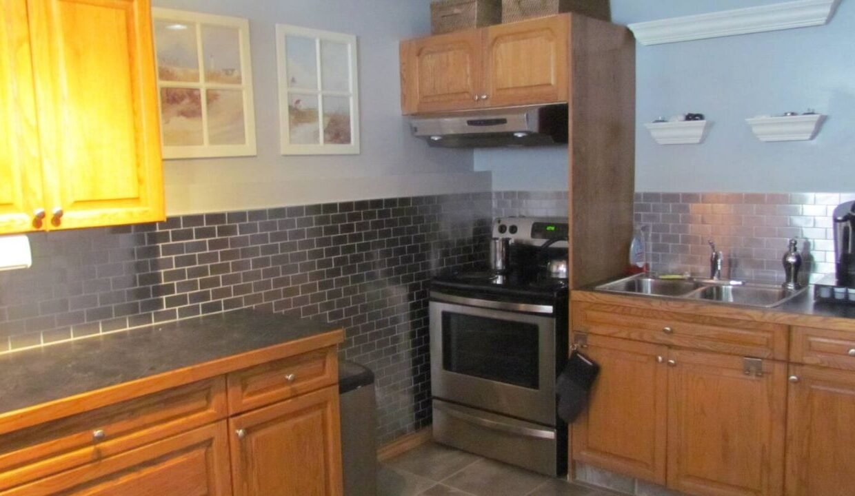 xr:d:DAFIsmKu8H8:111,j:32767450233,t:22081220