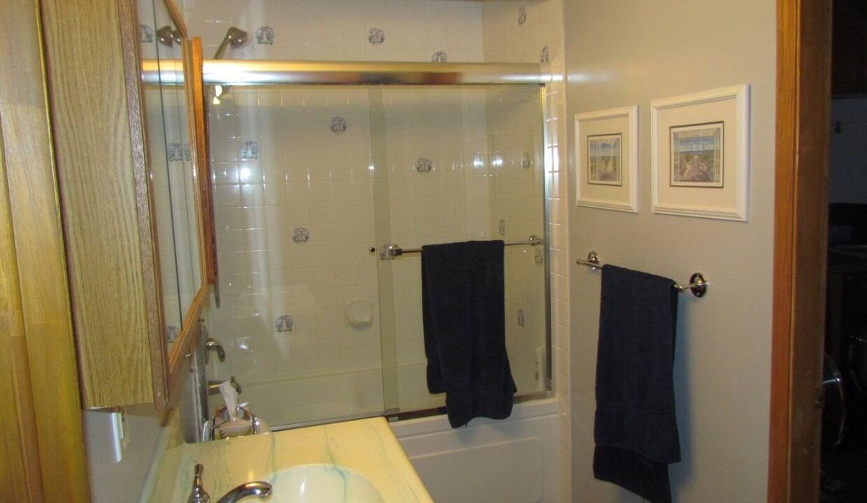 xr:d:DAFIsmKu8H8:112,j:32767458116,t:22081220