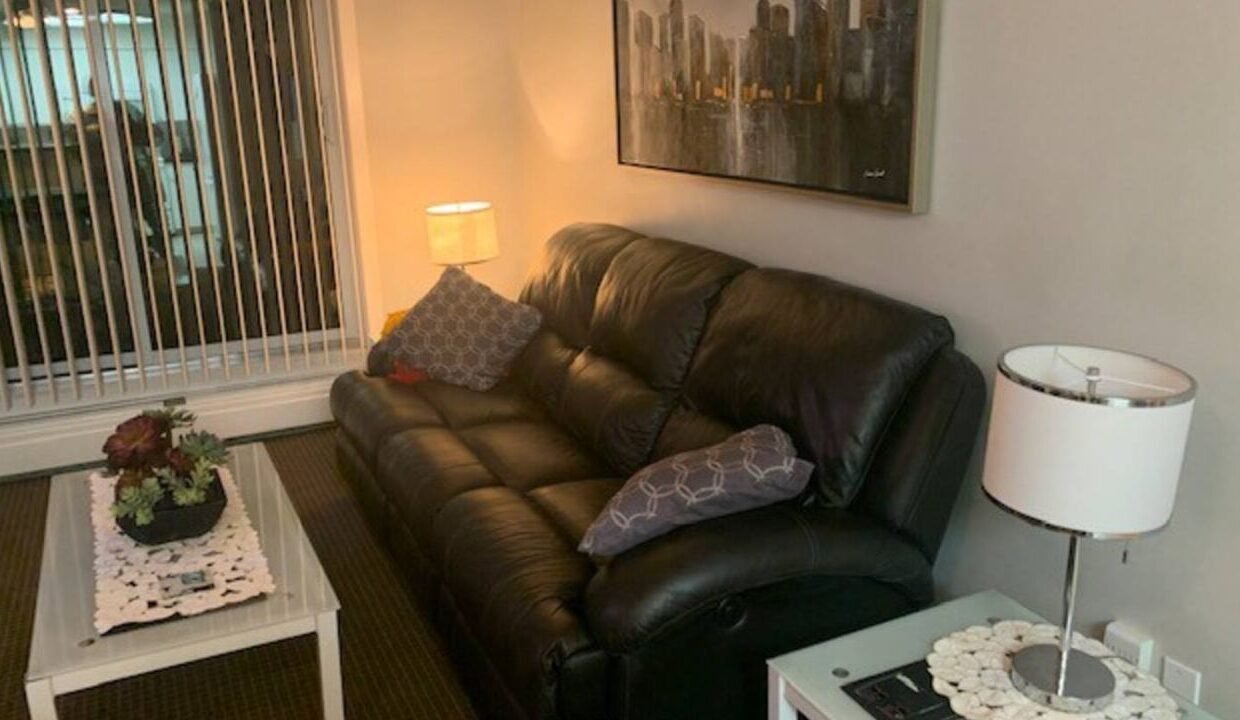 xr:d:DAFIsmKu8H8:33,j:32556390809,t:22081005