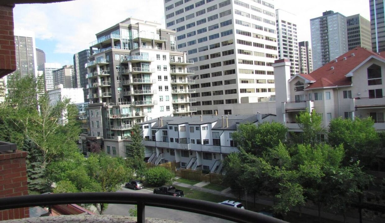 xr:d:DAFIsmKu8H8:41,j:32556485946,t:22081005