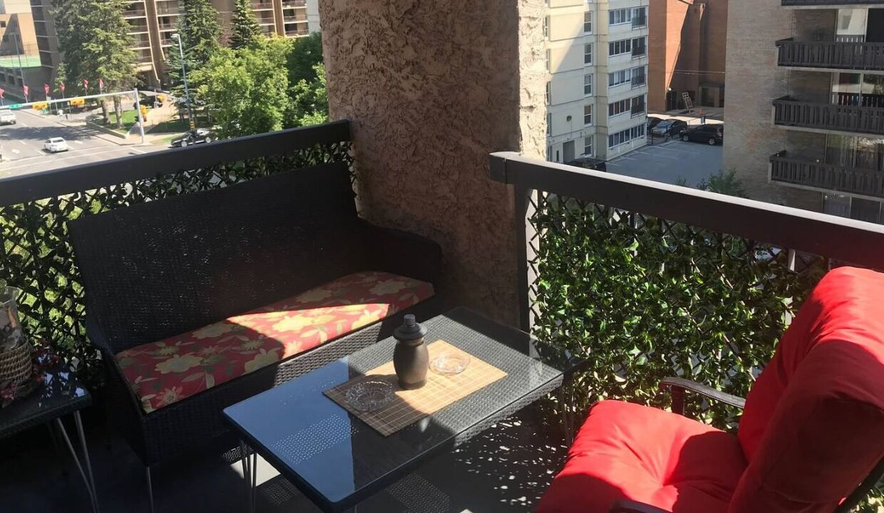 xr:d:DAFIsmKu8H8:57,j:32557588558,t:22081006