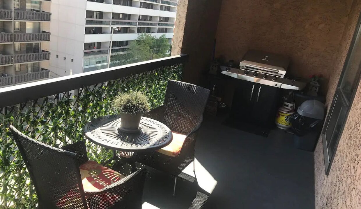 xr:d:DAFIsmKu8H8:62,j:32557658167,t:22081006