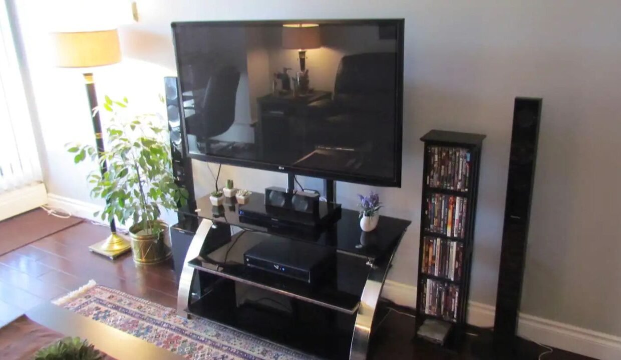 xr:d:DAFIsmKu8H8:50,j:32557496114,t:22081006